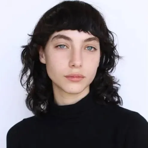 Nghệ sĩ Devon Ross