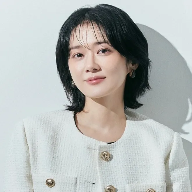 Nghệ sĩ Jang Na Ra