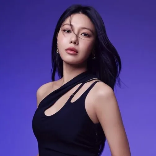 Nghệ sĩ Choi Soo Young