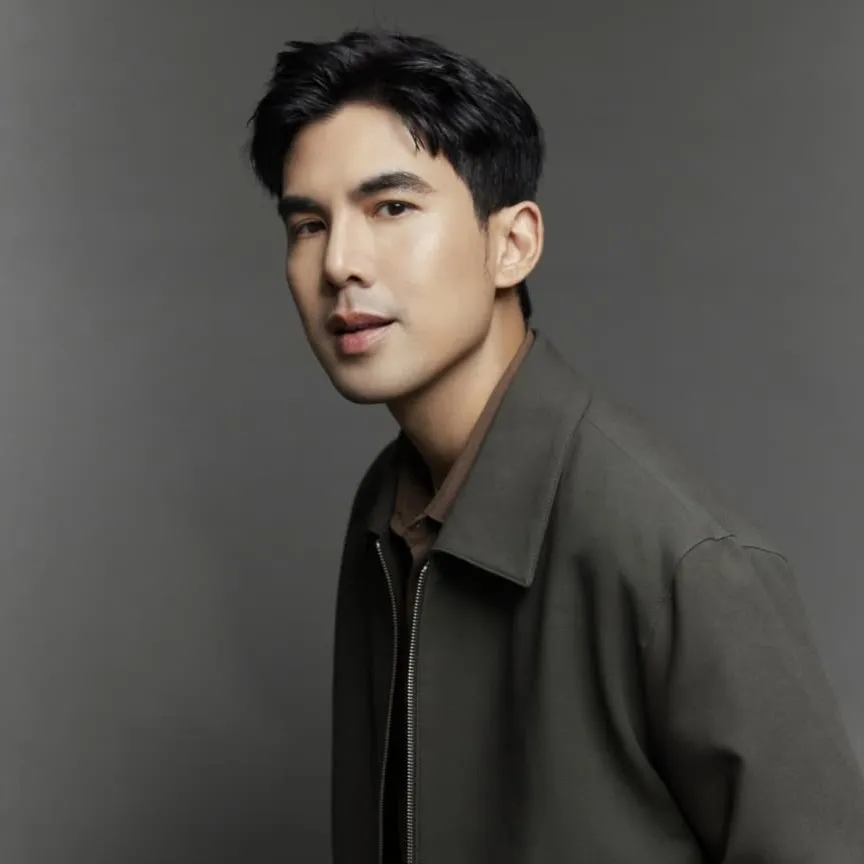 Nghệ sĩ Ter Chantavit