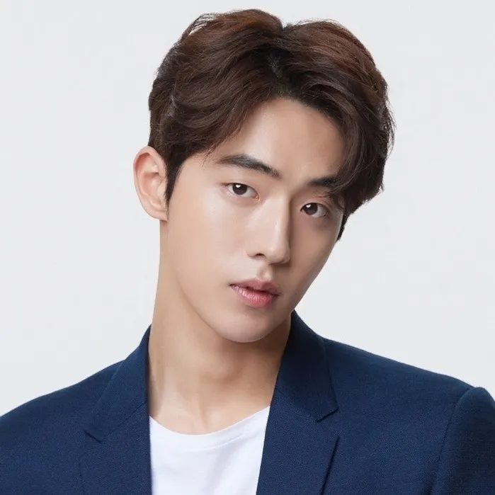 Nghệ sĩ Nam Joo Hyuk