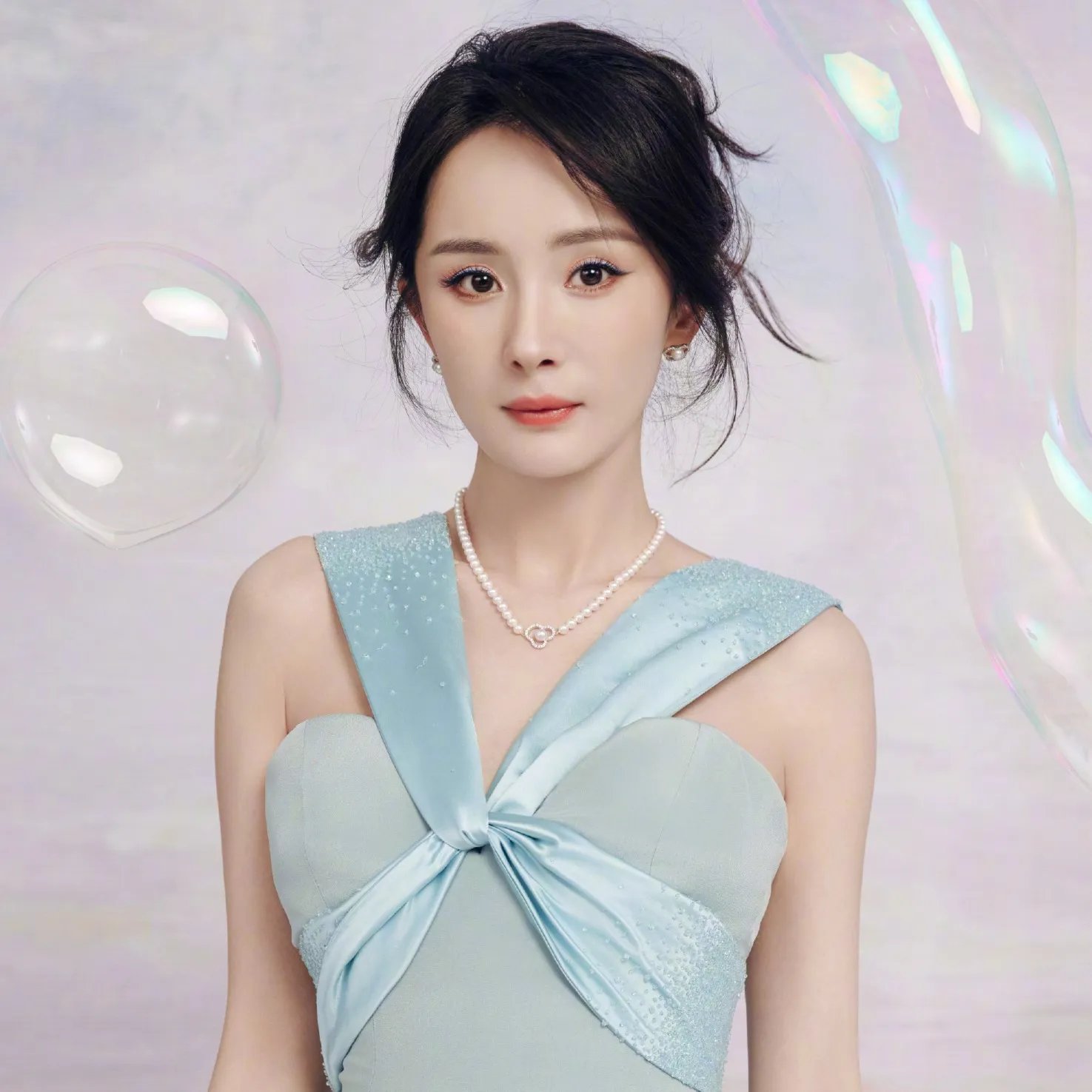 Nghệ sĩ Dương Mịch
