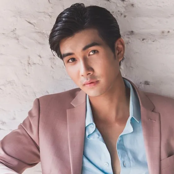 Nghệ sĩ Trịnh Xuân Nhản