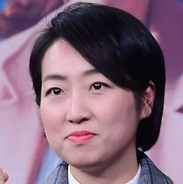 Nghệ sĩ Choi Eun Gyung