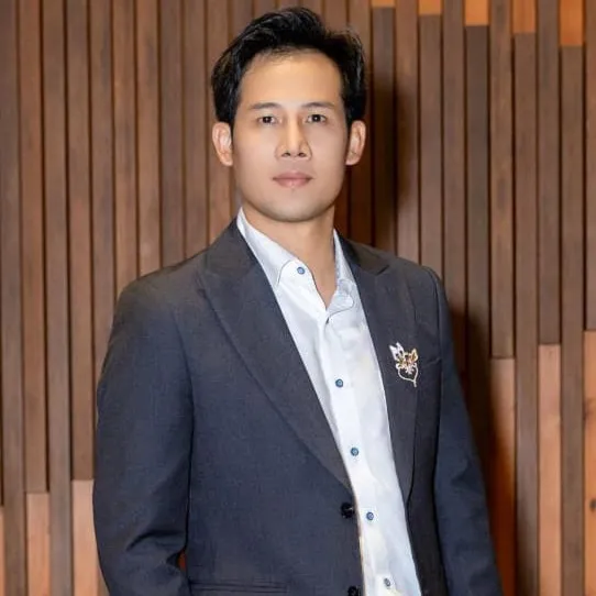 Nghệ sĩ Thanh Thức