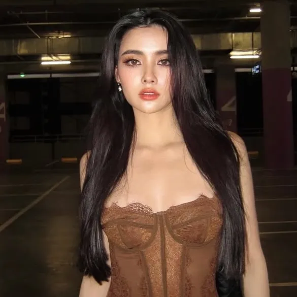 Nghệ sĩ Mook Mookda Narinrak