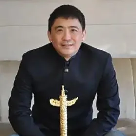 Nghệ sĩ Chung Thiếu Hùng