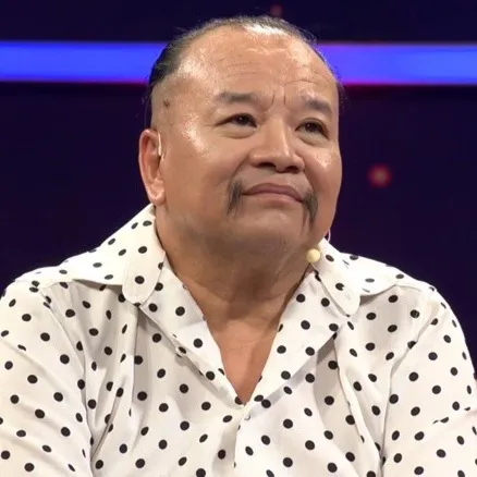Nghệ sĩ Tam Thanh