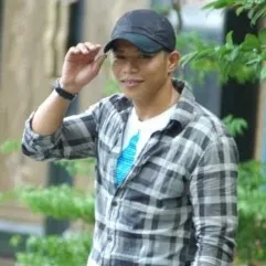 Nghệ sĩ Hải Long An