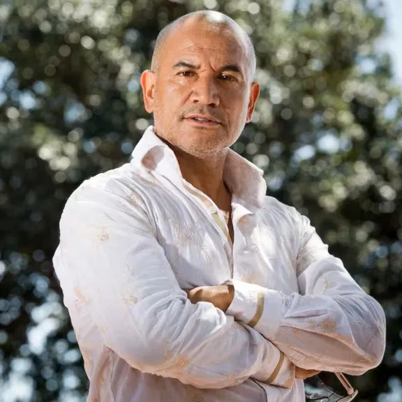 Nghệ sĩ Temuera Morrison