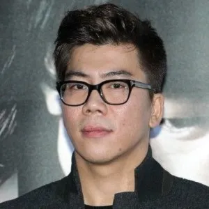 Nghệ sĩ Park Hong Soo