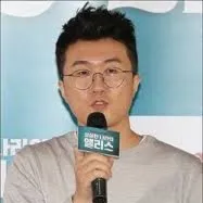 Nghệ sĩ Ahn Gook Jin