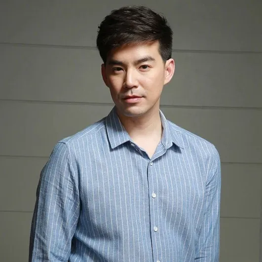 Nghệ sĩ Beam Kawee Tanjararak