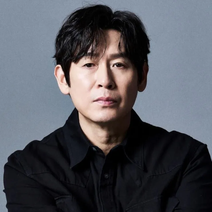 Nghệ sĩ Sol Kyung Gu