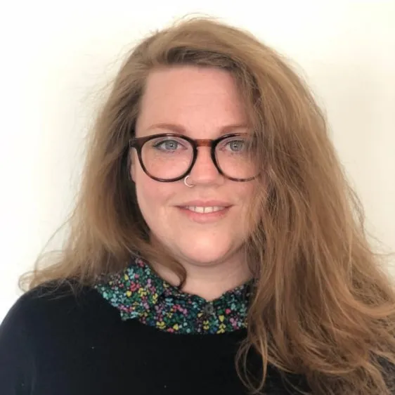 Nghệ sĩ Mette Tange