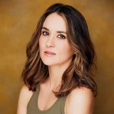 Nghệ sĩ Ava Paloma