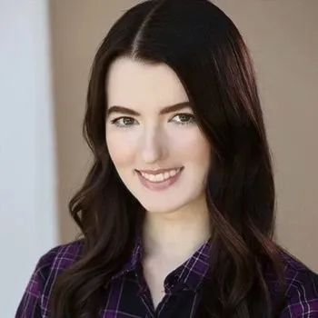 Nghệ sĩ Skyler Davenport