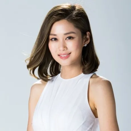 Nghệ sĩ Sầm Lệ Hương