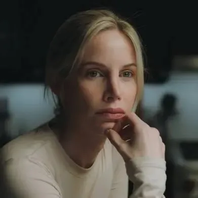 Nghệ sĩ Ashley Bryant