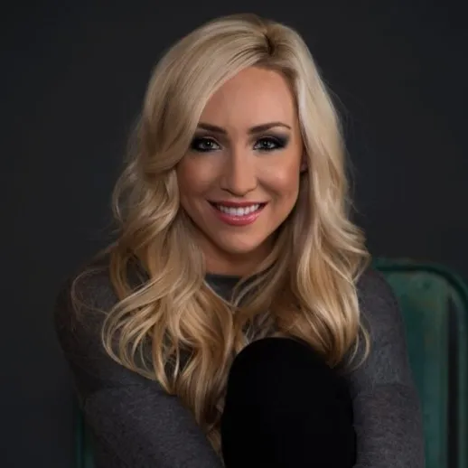 Nghệ sĩ Debbie Sherman