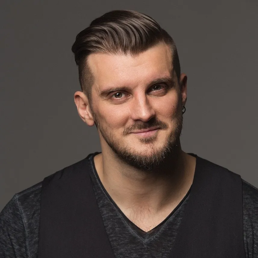 Nghệ sĩ Nikita Dyuvbanov