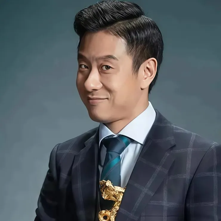 Nghệ sĩ Chu Bách Khang