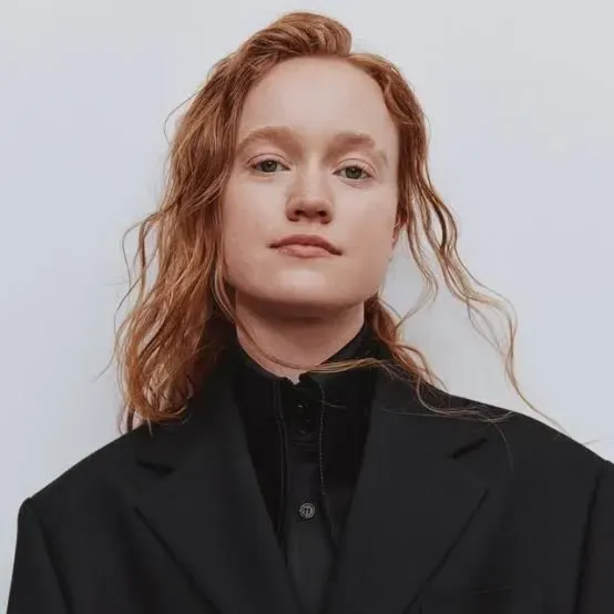 Nghệ sĩ Liv Hewson