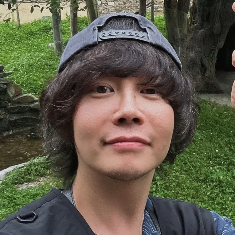 Nghệ sĩ Shim Hyeong Jun