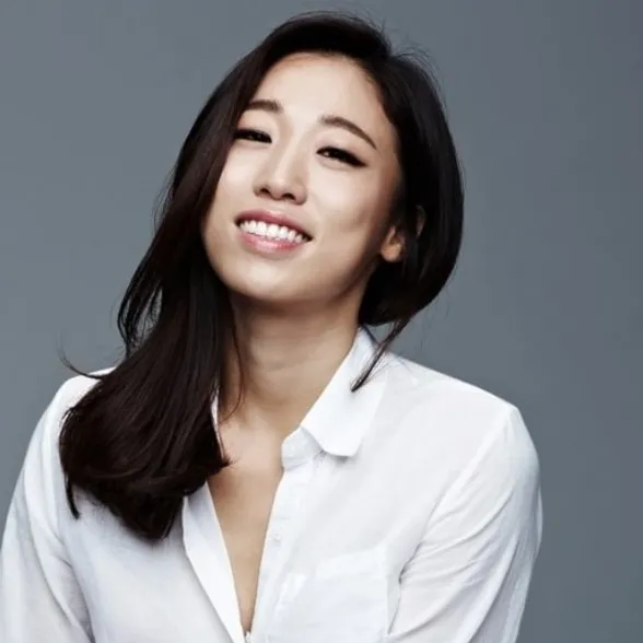 Nghệ sĩ Lee Mi Do