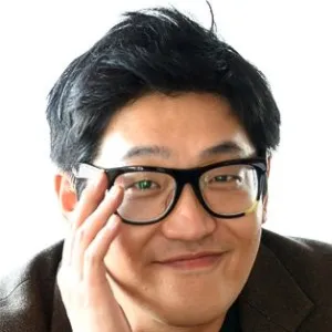 Nghệ sĩ Park Bum Soo