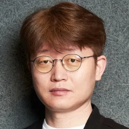 Nghệ sĩ Shin Yeon Shick