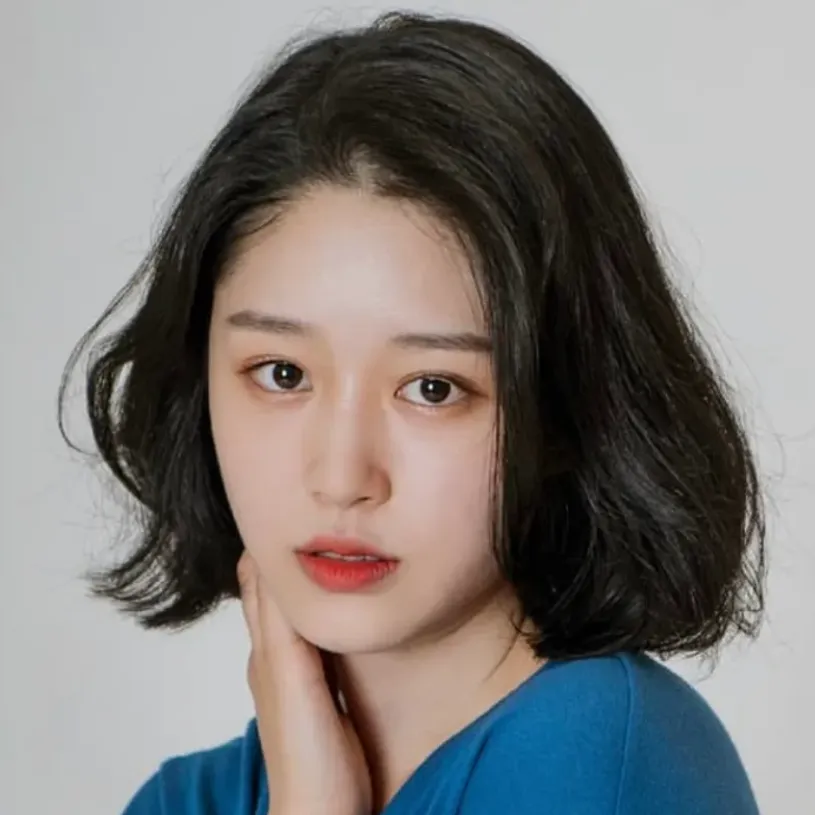 Nghệ sĩ Lee Da Eun