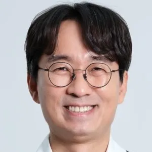 Nghệ sĩ Jang Hang Joon