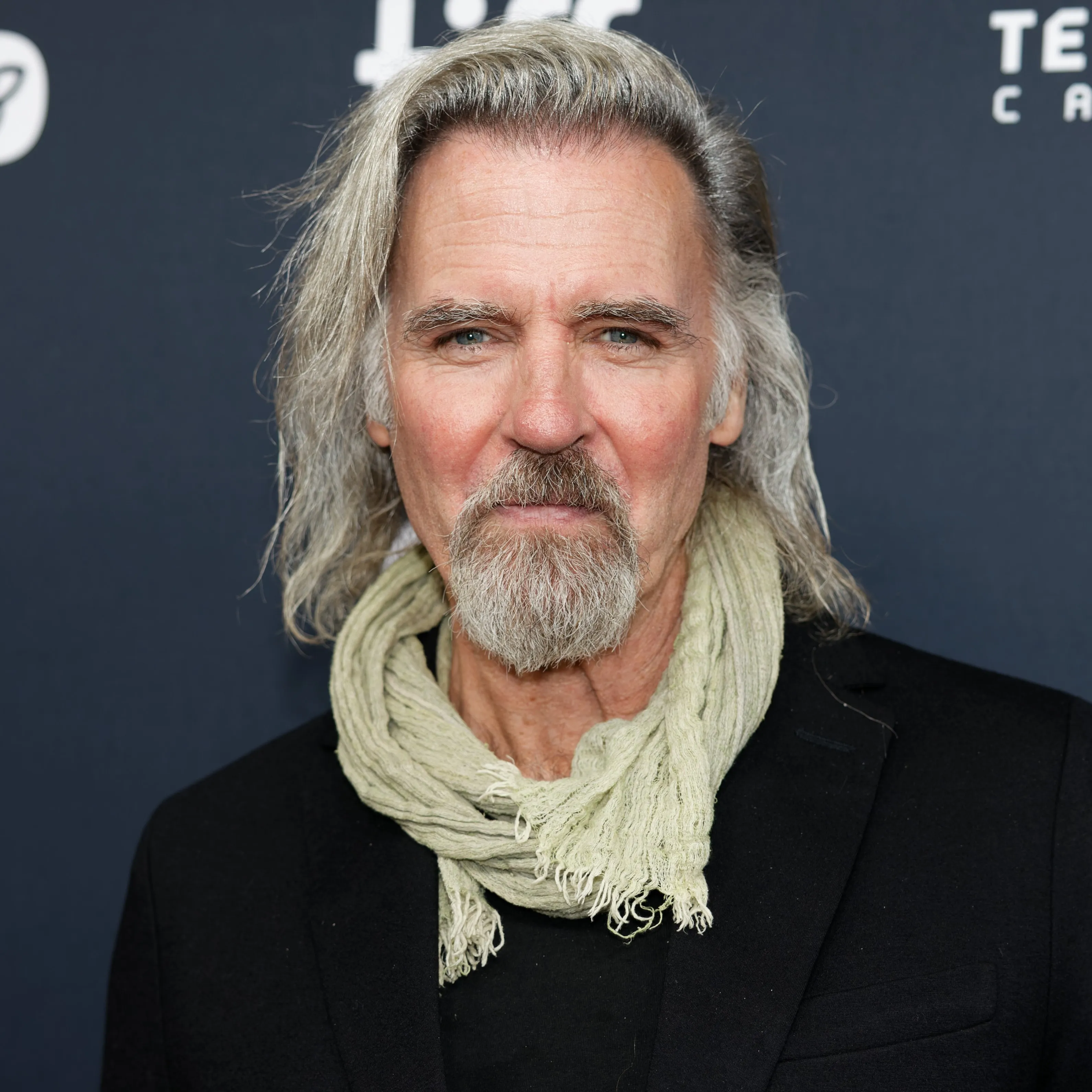 Nghệ sĩ Jeff Fahey