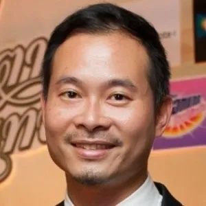 Nghệ sĩ Ping Adisorn Trisirikasem