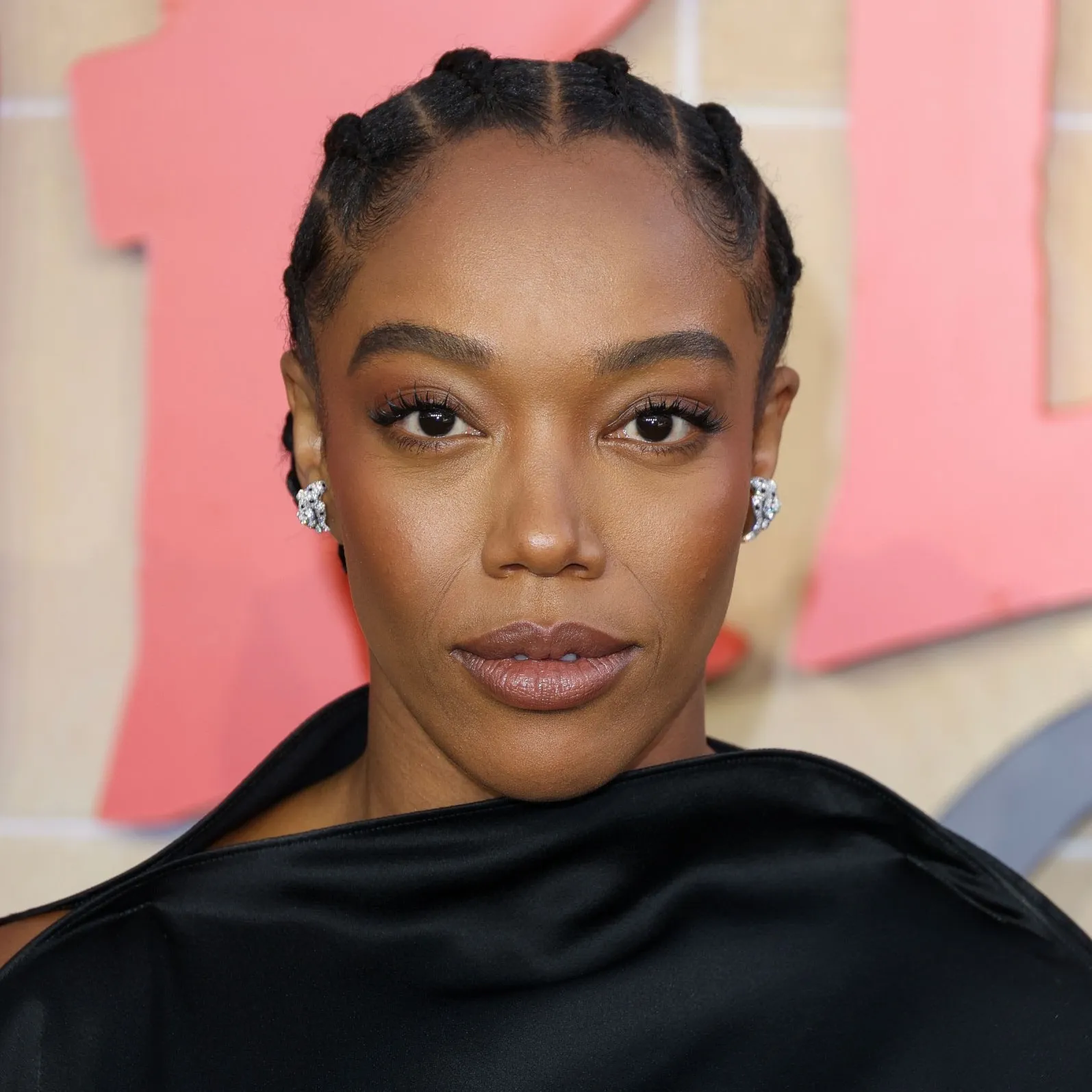 Nghệ sĩ Naomi Ackie