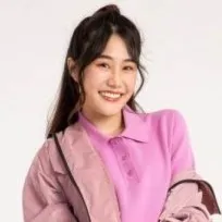 Nghệ sĩ Kaimook Pearlrada Ngamrungsir