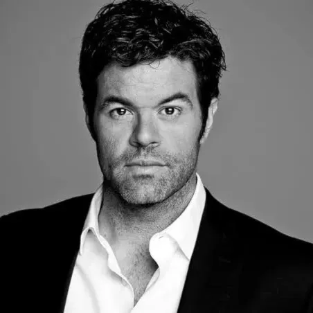 Nghệ sĩ Robert Baker