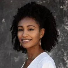 Nghệ sĩ Natalie Simpson