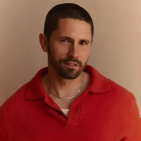 Nghệ sĩ Evan Holtzman