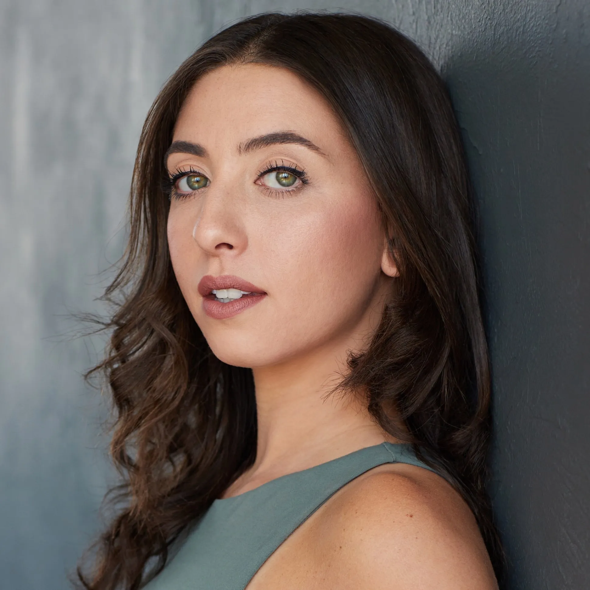 Nghệ sĩ Julia Tolchin