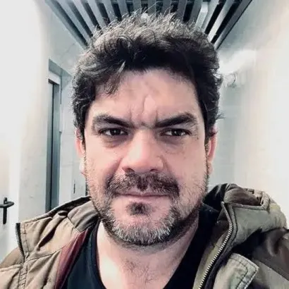 Nghệ sĩ Cesar Zelada