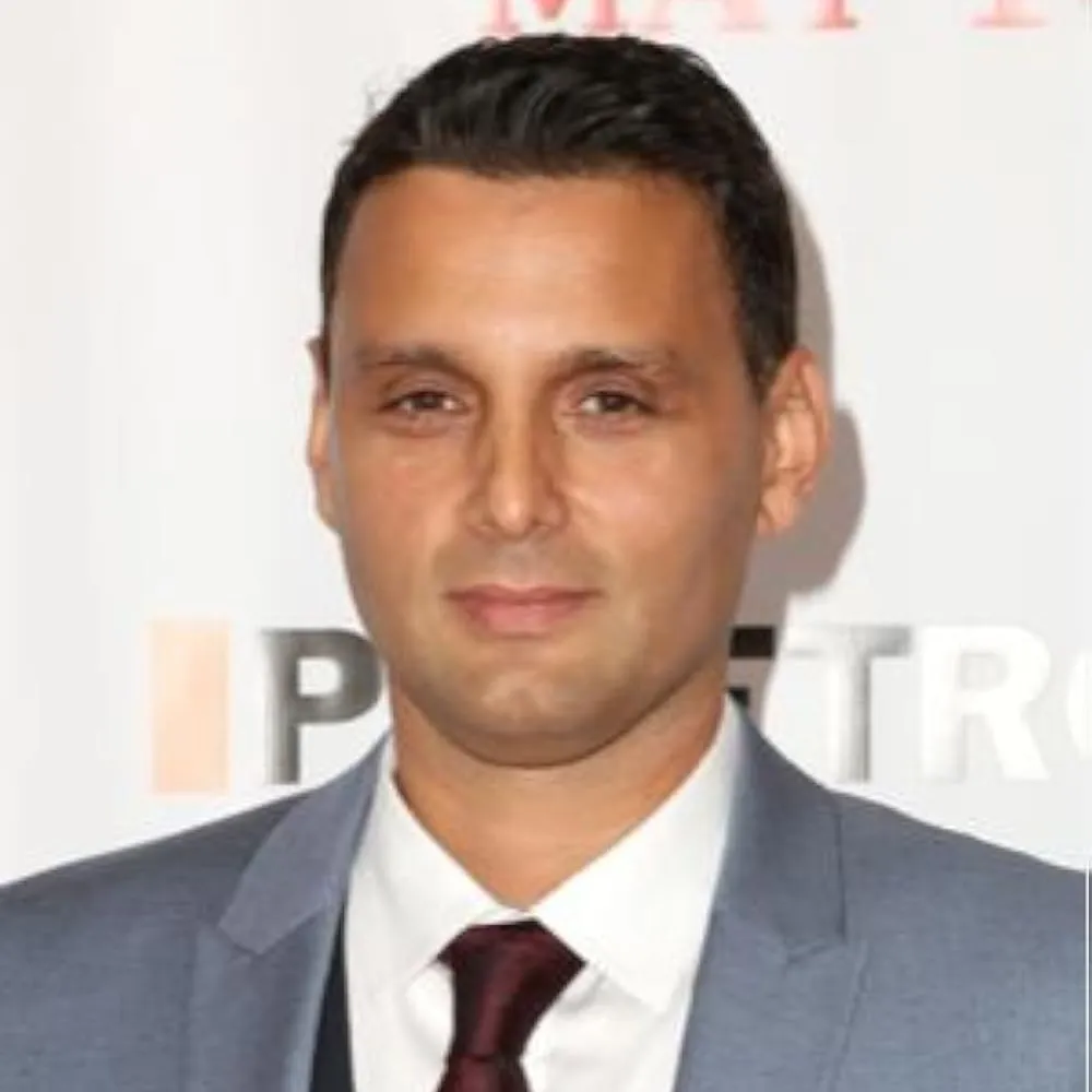 Nghệ sĩ Phil Volken