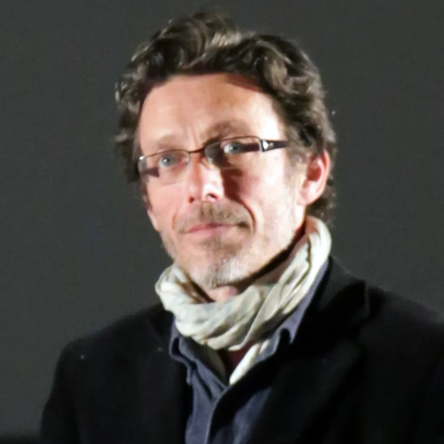 Nghệ sĩ Nils Tavernier