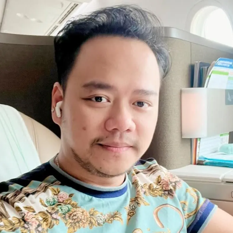 Nghệ sĩ Hoàng Duy