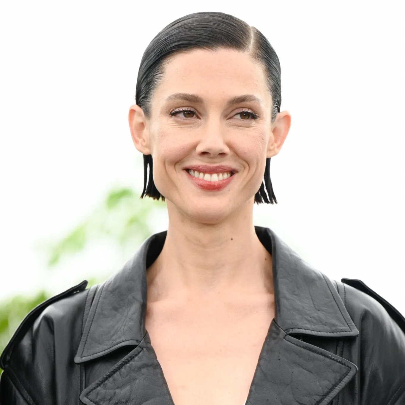 Nghệ sĩ Raquel Nave