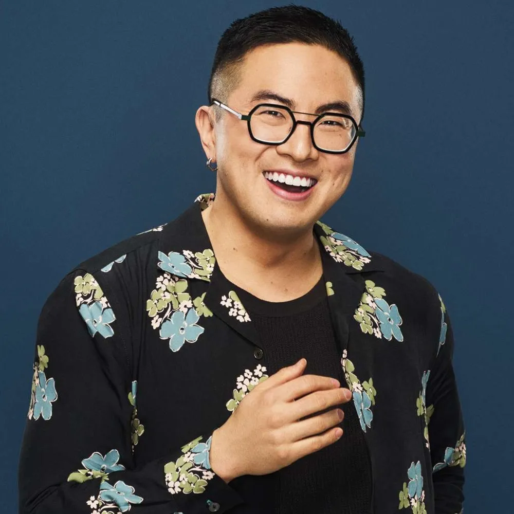 Nghệ sĩ Bowen Yang