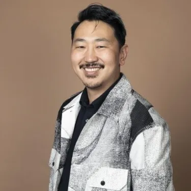 Nghệ sĩ Andrew Ahn