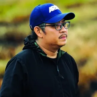 Nghệ sĩ Diệp Thế Vinh