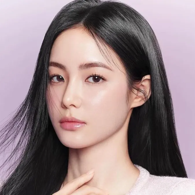 Nghệ sĩ Hong Su Zu